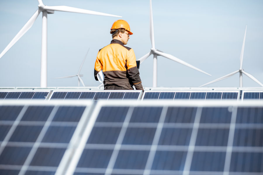 How to provide an efficient technical service in solar plants?